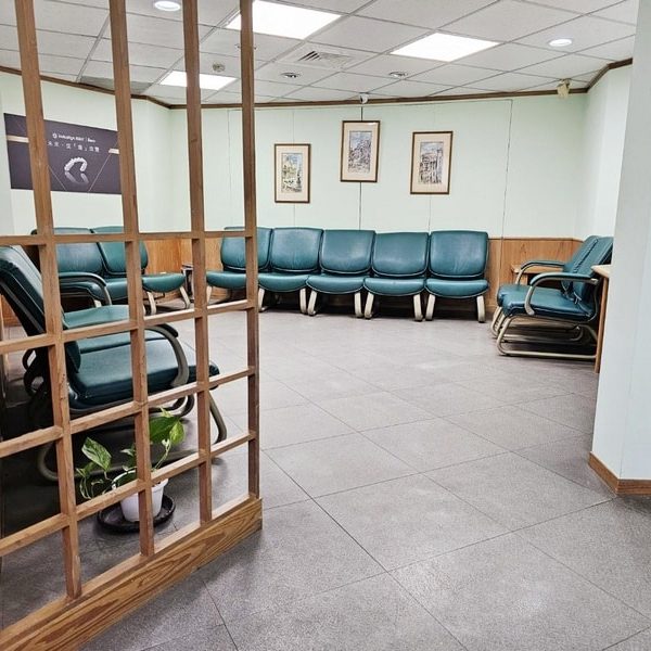 waiting_area_1